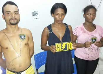 Serrinha: três pessoas são presas em flagrante por tráfico de drogas; as mulheres são irmãs