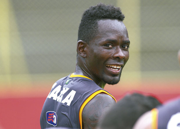 Vitória confirma retorno do zagueiro Kanu à Toca do Leão