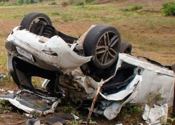 Acidente deixa três mortos na BA-263 ; cão foi arremessado e também morreu