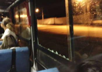 Ônibus que transportava universitários de Coité para Feira de Santana volta a ser atacado por marginais