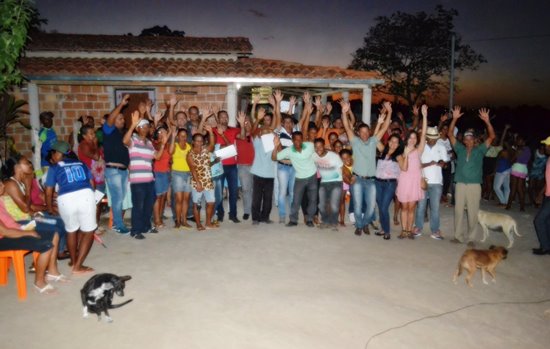 comunidade de sucupira em serrinha - entrega de cisternas - des