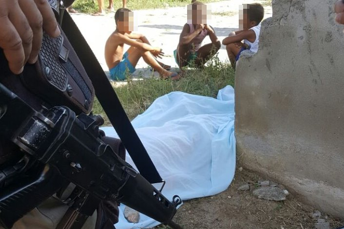 Corpo de jovem encontrado crivado de balas no Bairro da Pampulha, em Coité