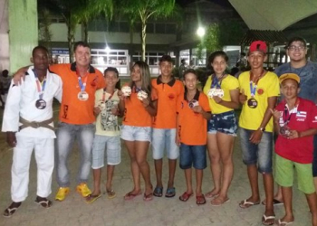Judô Coiteense leva 9 atletas para competição e conquista 10 medalhas