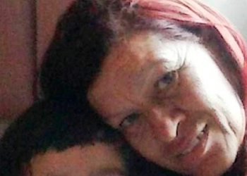 Turista morre em estrada após marido parar o carro no acostamento