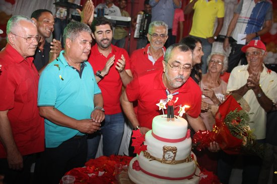 Valente II – Aniversário de Ismael praticamente serviu como lançamento de sua pré-campanha a reeleição