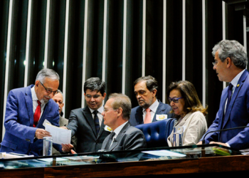Começa a tramitar no Senado proposta que prevê eleições presidenciais diretas em outubro