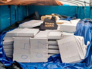 PF cumpre mandados de prisão dentro de presídios da Bahia; três deles em Serrinha