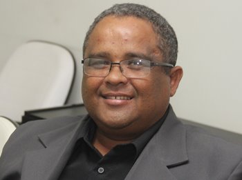 Santaluz – Se depender dos vereadores, a disputa eleitoral para prefeito será entre Júnior do Max e Joelcinho