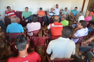 Grupo Carneiros deseja receber apoio, 