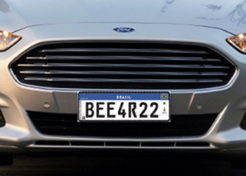 Veículos brasileiros terão placa do Mercosul em 2017, define Contran