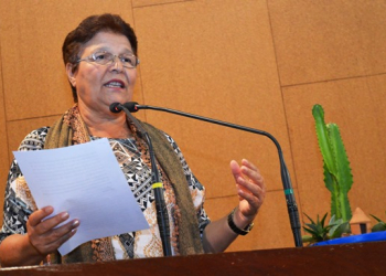Fátima Nunes cobra reabertura das agências do Banco do Brasil em Canudos e Caldeirão Grande
