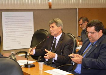 Gika apresenta propostas para beneficiar Serrinha