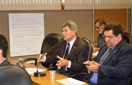 Gika apresenta propostas para beneficiar Serrinha