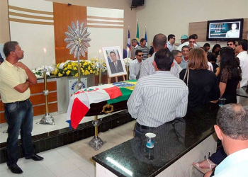 Sepultado corpo do ex-prefeito de Itaberaba, vítima de acidente de carro