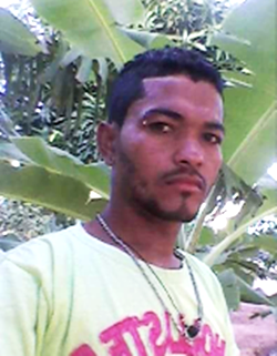 Ainda com sinais vitais foi socorrido, mas não resistiu e morreu antes de chegar ao hospital