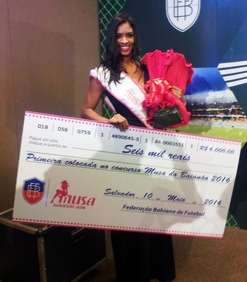 Laís Santa foi eleita musa do Baianão