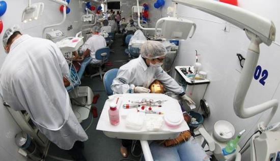 Odontomóvel ficará em Jeremoabo por uma semana; afirma Fátima Nunes