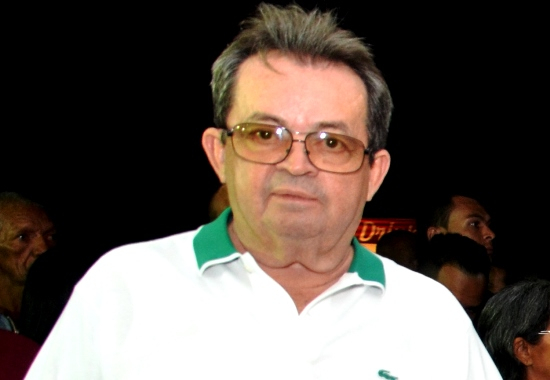 Prefeito de Nordestina quer colaborar com tapa buraco na BA 120. ‘Basta me dar o material’