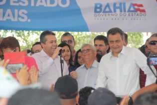 Alex da Piatã pediu também a telefonia móvel para Pedra Vermelha que ainda não existe de nenhuma operadora