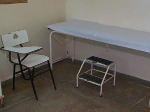 Bebê cai após o parto e morre em posto de saúde de Feira de Santana