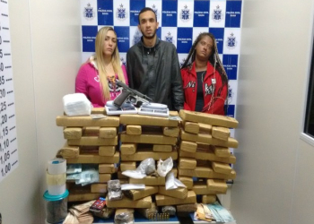 Polícia prende três e apreende 80kg de maconha em Vitória da Conquista