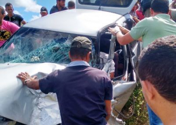 Ex-vereador de Santaluz e outras três pessoas ficam feridas em colisão envolvendo Gol e carreta na cidade de Valente