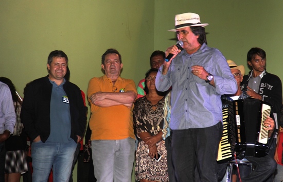 Rabelo Gonzaga se apresentou no palco fixo