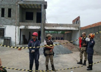 Pedreiro morre ao ter cabeça esmagada por marquise em Feira de Santana