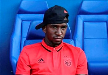 Jogador feirense é vendido por quase R$ 100 milhões para clube inglês, diz jornal