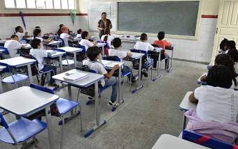 Governo envia à Alba projeto que garante cumprimento da lei  do piso nacional do magistério público 