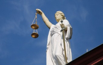 RJ: juiz recebe salário em dobro e recorre à Justiça para não devolver o dinheiro