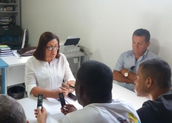 Riachão do Jacuípe- Prefeita Tânia Matos desiste de candidatura a reeleição e declara apoio ao vereador Carlos Matos