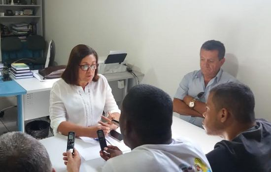 Riachão do Jacuípe- Prefeita Tânia Matos desiste de candidatura a reeleição e declara apoio ao vereador Carlos Matos