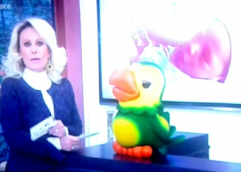 Louro José sugere nome do 13º filho de Chitão e Juci