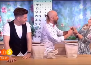 Mágico erra truque e fura mão de apresentadora com prego ao vivo na TV; assista