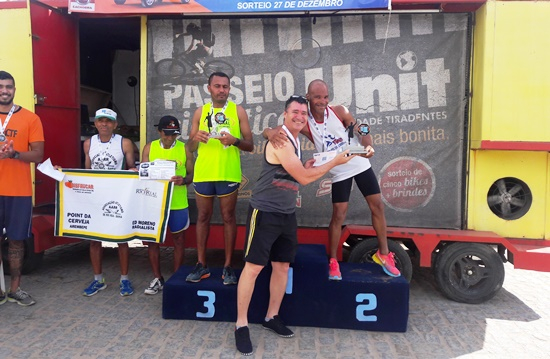 Coiteense Bilia fica em segundo lugar em prova de atletismo na cidade de Ribeira do Pombal