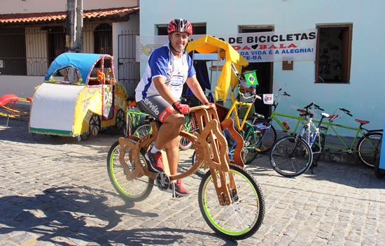 boba da bala - boba da bike - foto- raimundo mascarenhas