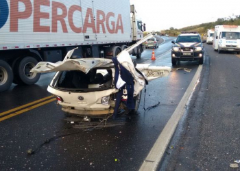 Três pessoas morrem em acidente na BR-116