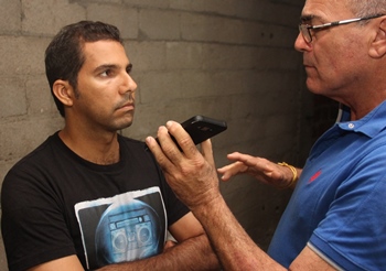 Cássio concedeu entrevista ao CN no momento que a perícia fazia o levantamento cadavérico. No momento ainda não era tido como suspeito | Foto: Raimundo Mascarenhas