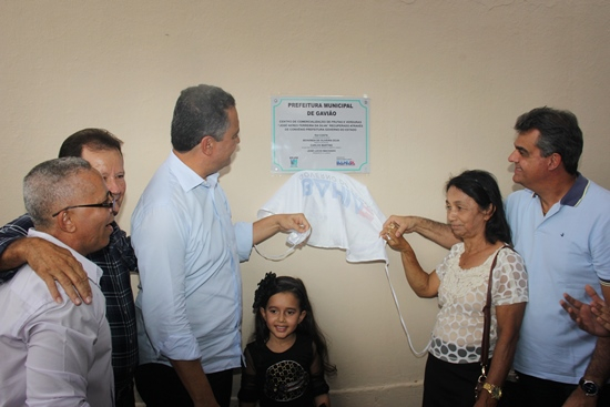 Gavião recebe governador para inaugurar obras e entregar cisternas e barracas de feira