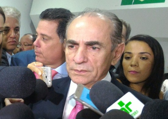 PMDB escolhe ex-ministro de Dilma para disputar presidência da Câmara