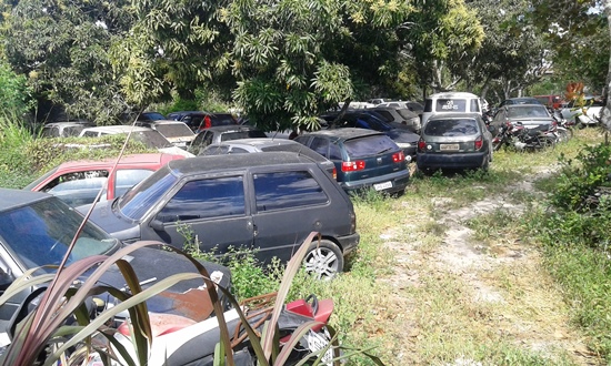 Em breve dias a Ciretran deverá fazer uma limpeza, pois não vai mais absolver veículos principalmente carros | Foto: Raimundo Mascarenhas