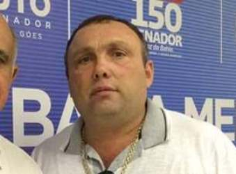 Ex-prefeito é morto à tiros em frente ao mercado municipal na cidade de Pedro Alexandre