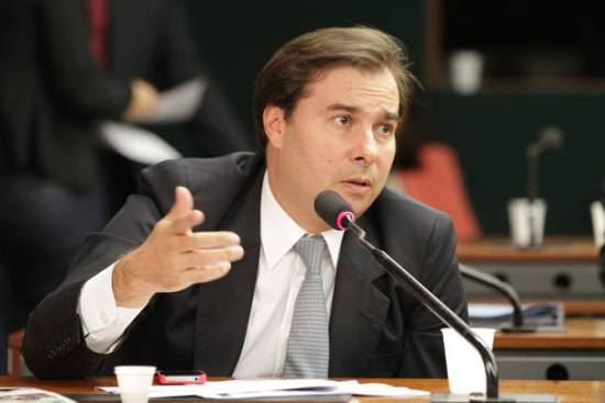 Rodrigo Maia: conheça o perfil do novo presidente da Câmara