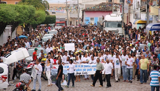 sepultamento de Ienata - 1 - foto- Raimundo Mascarenhas