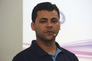 Professor André Luiz além de diretor executivo ensina História do Brasil | foto: Raimundo Mascarenhas