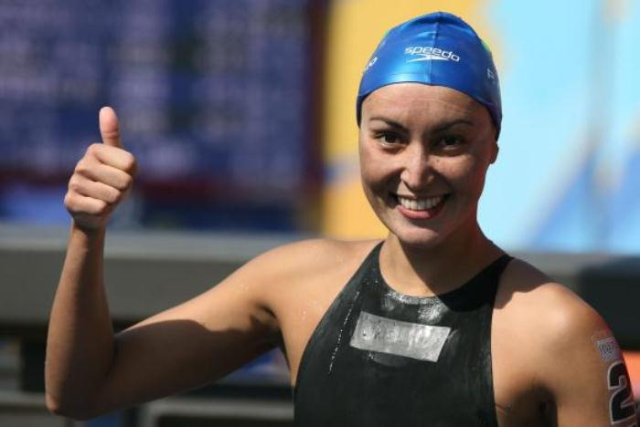 Poliana ganha bronze na maratona aquática; 1ª medalha de uma nadadora do Brasil