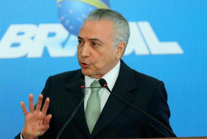 Para analistas políticos, Temer terá dois anos difíceis à frente do Brasil