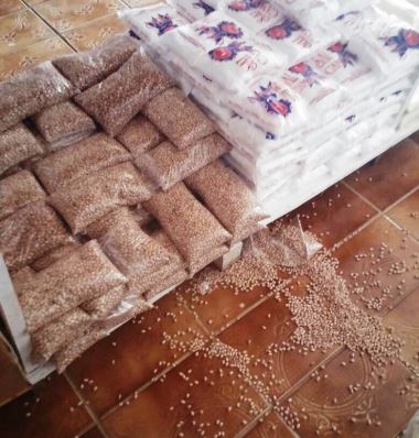 O sal ao lado nenhum pacote foi levado