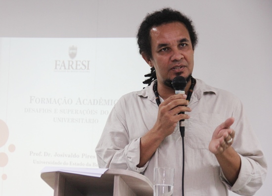 Coité – Aula Magna abre Semestre Letivo da FARESI com grande presença de público